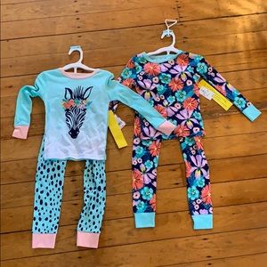 Cat & Jack pajamas (2sets), size 5T, brand new!